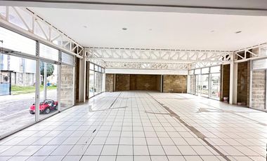 SE RENTA LOCAL COMERCIAL EN AVENIDA PRINCIPAL  EN SANTO TOMÁS CHAUTLA