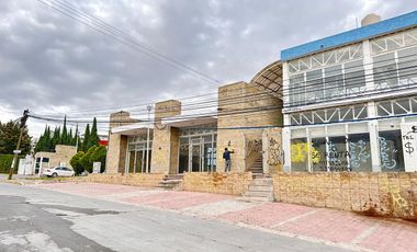 SE RENTA LOCAL COMERCIAL EN AVENIDA PRINCIPAL  EN SANTO TOMÁS CHAUTLA