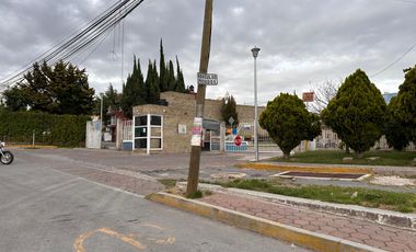 SE RENTA LOCAL COMERCIAL EN AVENIDA PRINCIPAL  EN SANTO TOMÁS CHAUTLA