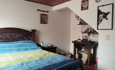 ESPECTACULAR CASA EN CHIA