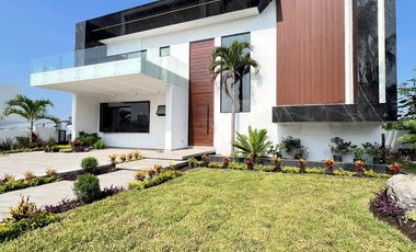 RESIDENCIA PARA ESTRENAR