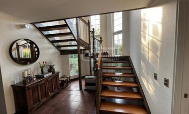 Casa en Venta 4D 1 en Suite, en Sector Norte Poniente de Temuco Excelente conectividad