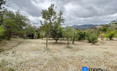 Casa en venta en sector Cabianga cerca del pueblo de Malacatos y de la avenida principal