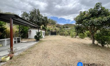 Casa en venta en sector Cabianga cerca del pueblo de Malacatos y de la avenida principal