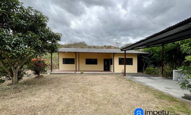 Casa en venta en sector Cabianga cerca del pueblo de Malacatos y de la avenida principal