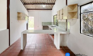 Casa en venta en sector Cabianga cerca del pueblo de Malacatos y de la avenida principal