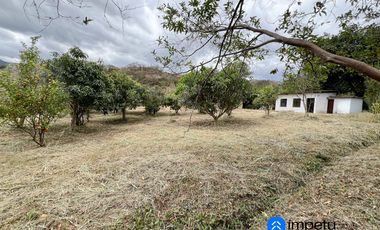 Casa en venta en sector Cabianga cerca del pueblo de Malacatos y de la avenida principal