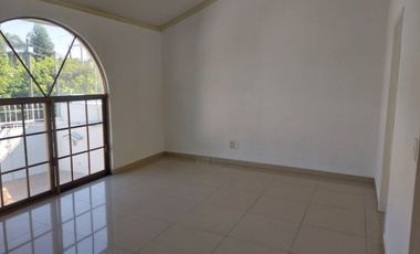 OPORTUNIDAD SUPER CASA POR DEBAJO DE VALOR AVALUO