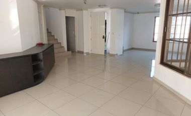 OPORTUNIDAD SUPER CASA POR DEBAJO DE VALOR AVALUO