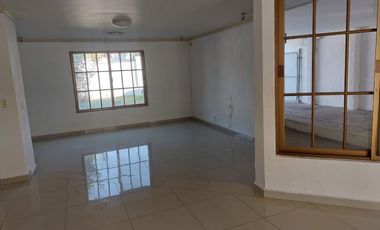 OPORTUNIDAD SUPER CASA POR DEBAJO DE VALOR AVALUO