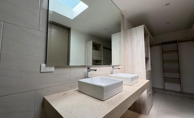 Bonita casa en renta en LA CIMA (coto D)