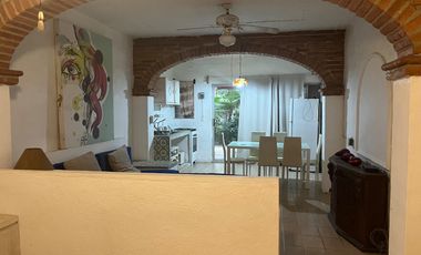 ESTUDIO A 2 CUADRAS DE LA PLAYA EN BUCERIAS ZONA DORADA