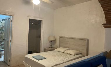 ESTUDIO A 2 CUADRAS DE LA PLAYA EN BUCERIAS ZONA DORADA