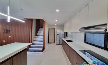 For Sale Semi-furnished House in Basak Lapu-lapu City Cebu