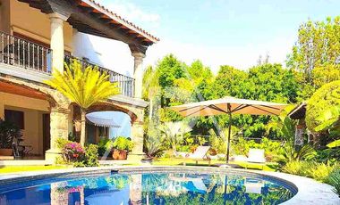 CASA SOLA EN RENTA CON SEGURIDAD EN CUERNAVACA 
SIN MUEBLES