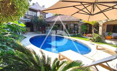 CASA SOLA EN RENTA CON SEGURIDAD EN CUERNAVACA 
SIN MUEBLES