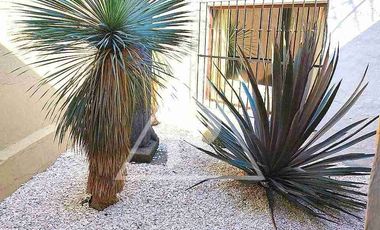CASA SOLA EN RENTA CON SEGURIDAD EN CUERNAVACA 
SIN MUEBLES