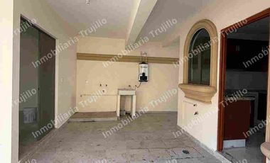 VENDO CASA EN FRACCIONAMIENTO PRIVADO EN RESIDENCIAL LA JOYA ANTES DEL PUENTE