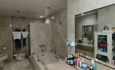 FOR SALE: 4-Bedroom Condominium in Avignon Tower, Makati City