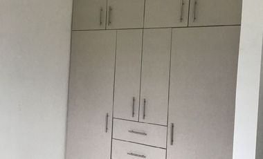 CASA EN VENTA ALMERIA APODACA NUEVO LEON AMUEBLADA EN ESQUINA