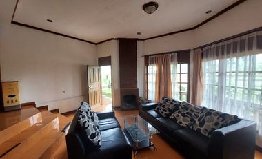 Villa Rancabali pinggir jalan strategis dekat Cagar Alam Gn Tilu,Ranca Upas,kawah putih Ciwidey Kab Bandung
