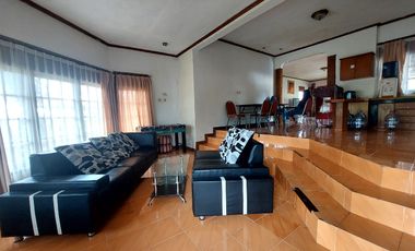 Villa Rancabali pinggir jalan strategis dekat Cagar Alam Gn Tilu,Ranca Upas,kawah putih Ciwidey Kab Bandung