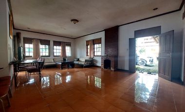 Villa Rancabali pinggir jalan strategis dekat Cagar Alam Gn Tilu,Ranca Upas,kawah putih Ciwidey Kab Bandung