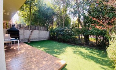 VENTA CASA CERCANA CARRETERA SAN MARTÍN 2 PISOS 3D + 3B + TERRAZA + LOGIA + P. SERVICIO, COLEGIOS ALGARROBAL- DUNALASTAIR – LINCON - ALIANZA FRANCESA