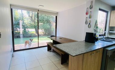 VENTA CASA CERCANA CARRETERA SAN MARTÍN 2 PISOS 3D + 3B + TERRAZA + LOGIA + P. SERVICIO, COLEGIOS ALGARROBAL- DUNALASTAIR – LINCON - ALIANZA FRANCESA