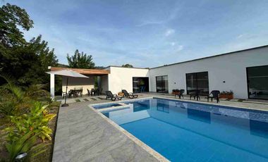 FINCA MIRAFLORES EN PIEDECUESTA PRECIO POR NOCHE FULL EQUIPADA