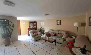 CASA EN  VENTA  FRACC. ESTRELLAS DEL SUR, PUEBLA, PUEBLA.