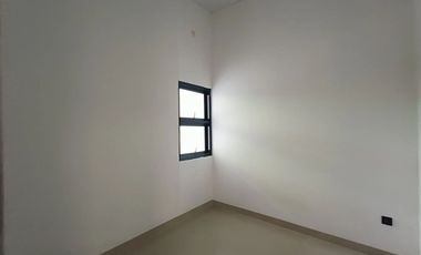 Rumah 1 Lt Siap Huni Akses Dekat Stasiun Bekasi Hadap Utara J-37049