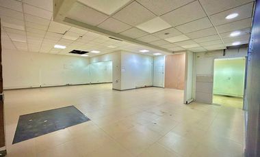 LOCAL COMERCIAL EN VENTA SECTOR CENTRO COMERCIAL PUERTO SECO EN MEDELLIN