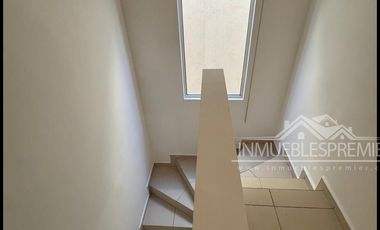CASA EN RENTA Apodaca NL Paraje Santa Rosa SUR