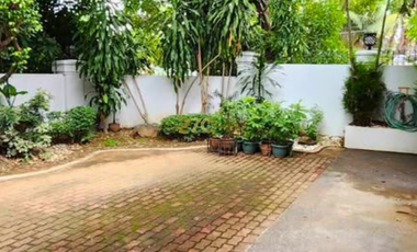 White Plains 6-Bedroom House for Rent in Quezon City