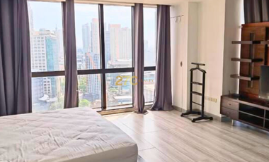Skyland Plaza 3-Bedroom Condominium Unit for Rent in Makati City