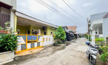 Rumah 15 Menit ke Summarecon Mall Bekasi SHM Dibantu KPR J-31960