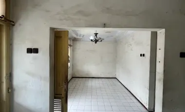 Rumah Luas 6 Menit ke Grand Galaxy Park SHM Dibantu KPR J-31737