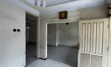 Rumah Luas 6 Menit ke Grand Galaxy Park SHM Dibantu KPR J-31737