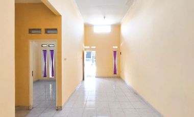 Rumah 10 Menit ke Bintaro Jaya Xchange Mall SHM Dibantu KPR J-36773