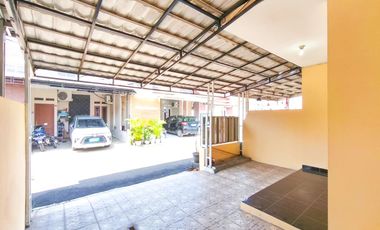 Rumah 10 Menit ke Bintaro Jaya Xchange Mall SHM Dibantu KPR J-36773