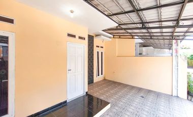 Rumah 10 Menit ke Bintaro Jaya Xchange Mall SHM Dibantu KPR J-36773