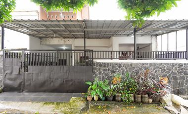 Rumah Hadap Selatan LB 120 SHM dekat Kota Cinema Jatiasih J-36697