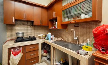 Rumah Hadap Selatan LB 120 SHM dekat Kota Cinema Jatiasih J-36697