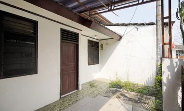 Rumah 2 Lt SHM 15 menit ke Metropolitan Cibubur Dibantu KPR J-35274