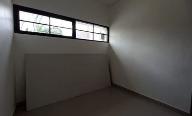 Rumah 12 Menit ke Plaza Indah Bogor Siap Huni Dibantu KPR J-36839