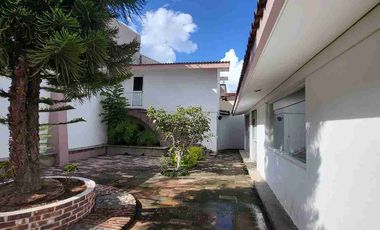 CASA EN RENTA JARDINES DEL MORAL