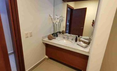 CASA EN RENTA JARDINES DEL MORAL