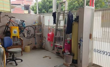 Rumah 1 Lt Terawat 16 Menit ke AEON Mall BSD City Hadap Utara J-37156