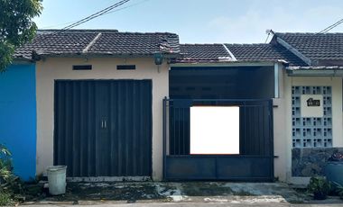 Rumah Strategis 9 Menit ke Terminal Laladon 2 Kamar Bisa KPR J-37263